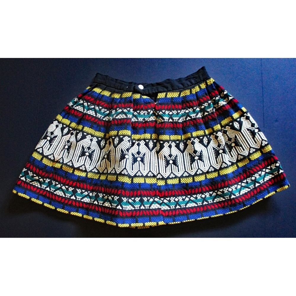 Ladies Woven Skirt, Possibly Native American Pattern, Beautiful Colors